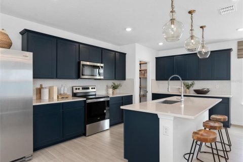 Casa en venta en Orlando, Florida, 4 dormitorios, 217.48 m2 № 2211442 - foto 9