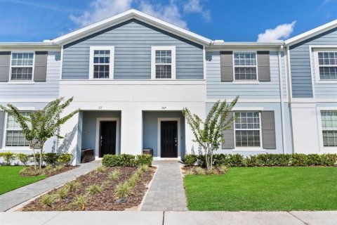Touwnhouse à Davenport, Floride 5 chambres, 212.1 m2 № 2125960