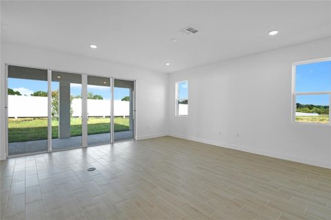 Villa ou maison à vendre à Clermont, Floride: 3 chambres, 241.36 m2 № 2112830 - photo 14