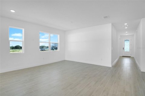 Villa ou maison à vendre à Clermont, Floride: 3 chambres, 241.36 m2 № 2112830 - photo 5
