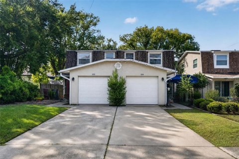 Immobilier commercial à Orlando, Floride 4 chambres, 206.8 m2 № 2388946