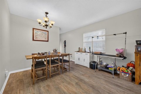 Immobilier commercial à vendre à Orlando, Floride: 4 chambres, 206.8 m2 № 2388946 - photo 22