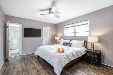 Casa en alquiler en Hollywood, Florida, 3 dormitorios, 171.5 m2 № 2085256 - foto 10