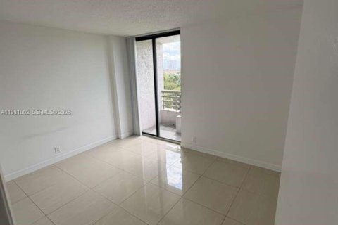 Condo in Aventura, Florida, 3 bedrooms № 2253421 - photo 18