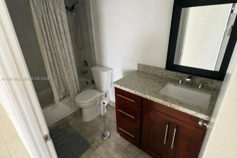 Condo in Aventura, Florida, 3 bedrooms № 2253421 - photo 14