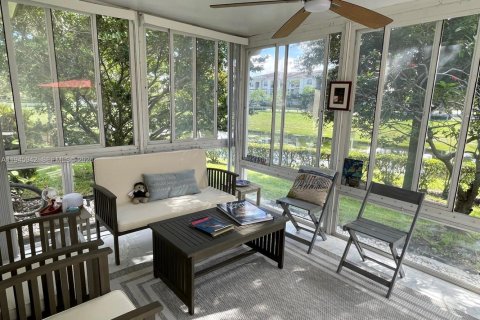 Casa en venta en Coral Springs, Florida, 2 dormitorios, 97.36 m2 № 2002421 - foto 24