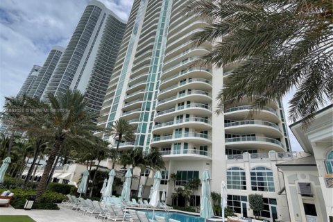 Copropriété à vendre à Sunny Isles Beach, Floride: 4 chambres, 346.99 m2 № 1929395 - photo 4