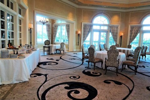 Copropriété à vendre à Sunny Isles Beach, Floride: 4 chambres, 346.99 m2 № 1929395 - photo 13