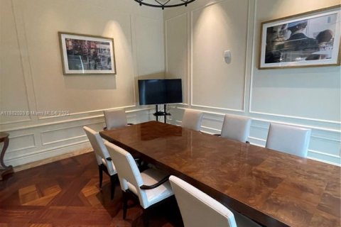 Copropriété à vendre à Sunny Isles Beach, Floride: 4 chambres, 346.99 m2 № 1929395 - photo 23