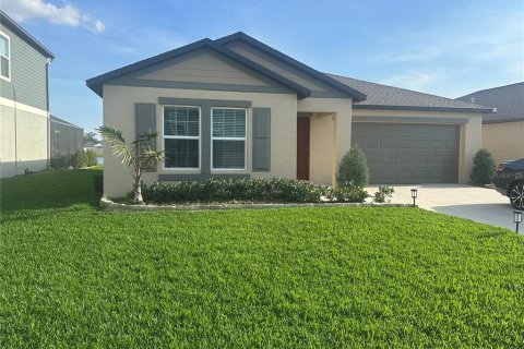 House in Parrish, Florida 3 bedrooms, 144.46 sq.m. № 1523373 - photo 1