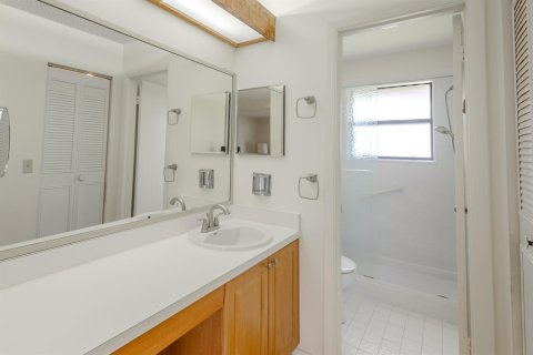 Купить таунхаус в Ройял-Палм-Бич, Флорида 3 комнаты, 120.59м2, № 2083856 - фото 8