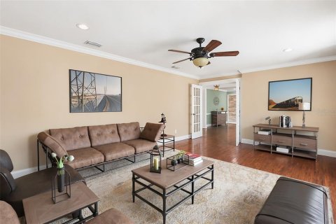 House in Maitland, Florida 4 bedrooms, 211.82 sq.m. № 2209300 - photo 6