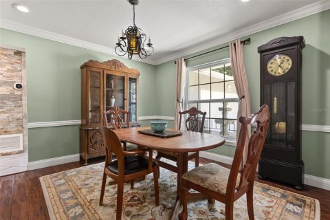 House in Maitland, Florida 4 bedrooms, 211.82 sq.m. № 2209300 - photo 4