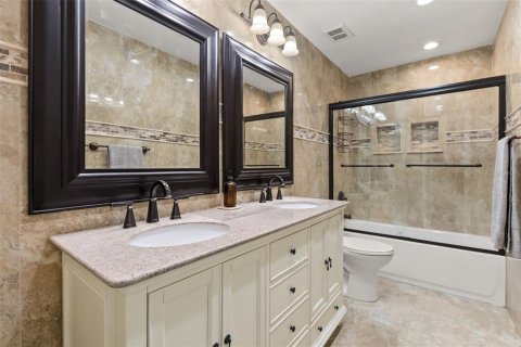 House in Maitland, Florida 4 bedrooms, 211.82 sq.m. № 2209300 - photo 27