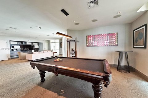 Condo in Miami, Florida, 1 bedroom  № 2086966 - photo 23