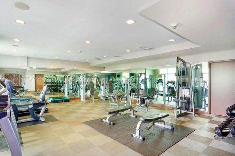 Condo in Miami, Florida, 1 bedroom  № 2086966 - photo 25