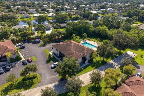 Condo in Port St. Lucie, Florida, 2 bedrooms № 2393242 - photo 29