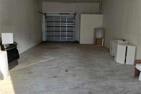 Immobilier commercial à louer à Clearwater, Floride: 222.41 m2 № 1540477 - photo 2