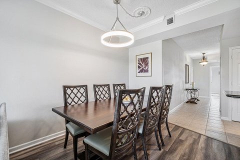 Купить кондоминиум в Веллингтон, Флорида 5 комнат, 111.48м2, № 2082789 - фото 7