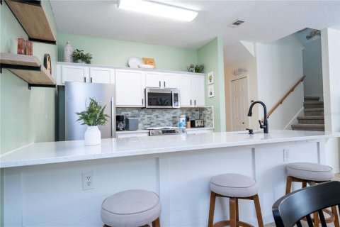 Adosado en venta en Kissimmee, Florida, 4 dormitorios, 151.99 m2 № 2204529 - foto 20