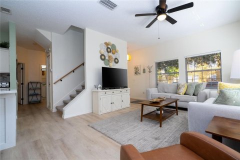 Adosado en venta en Kissimmee, Florida, 4 dormitorios, 151.99 m2 № 2204529 - foto 17