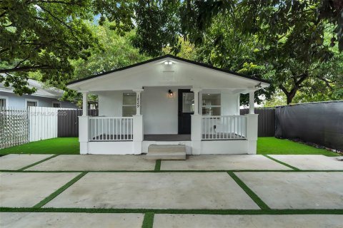 Villa ou maison à vendre à Miami, Floride: 3 chambres, 73.39 m2 № 1986232 - photo 7