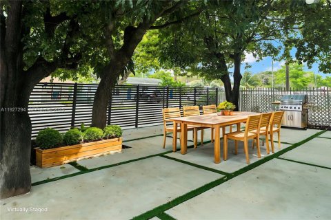Villa ou maison à vendre à Miami, Floride: 3 chambres, 73.39 m2 № 1986232 - photo 5