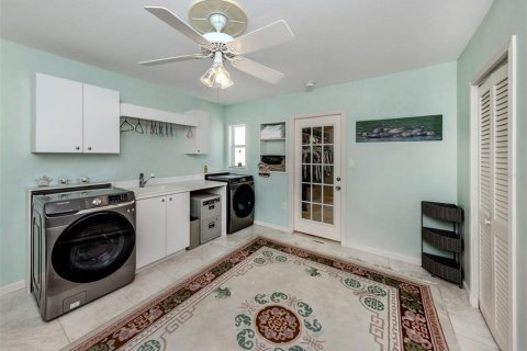 Casa en venta en Venice, Florida, 3 dormitorios, 408.68 m2 № 1613428 - foto 18