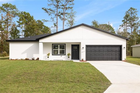 Casa en Citrus Springs, Florida 4 dormitorios, 171.4 m2 № 2094482