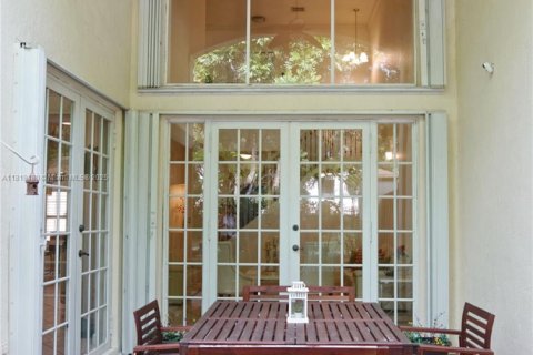 Adosado en venta en Doral, Florida, 3 dormitorios, 206.8 m2 № 1776498 - foto 17