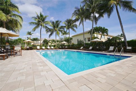 Adosado en venta en Doral, Florida, 3 dormitorios, 206.8 m2 № 1776498 - foto 20