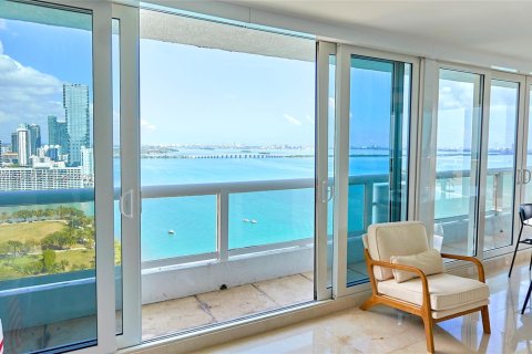 Снять в аренду квартиру в Майами, Флорида 2 спальни, 140.19м2, № 2031158 - фото 28