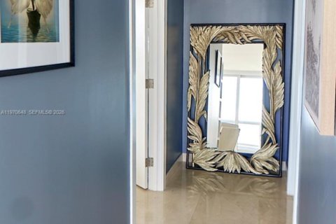 Снять в аренду квартиру в Майами, Флорида 2 спальни, 140.19м2, № 2031158 - фото 12