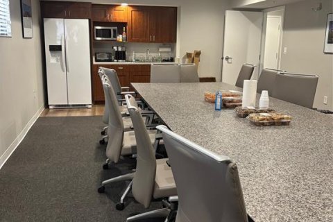 Immobilier commercial à vendre à Orlando, Floride: 921.4 m2 № 1854287 - photo 16