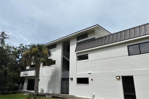 Immobilier commercial à vendre à Orlando, Floride: 921.4 m2 № 1854287 - photo 1