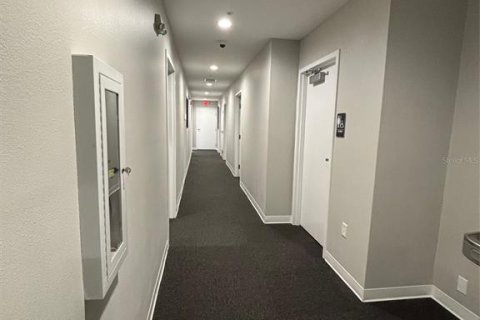 Immobilier commercial à vendre à Orlando, Floride: 921.4 m2 № 1854287 - photo 20