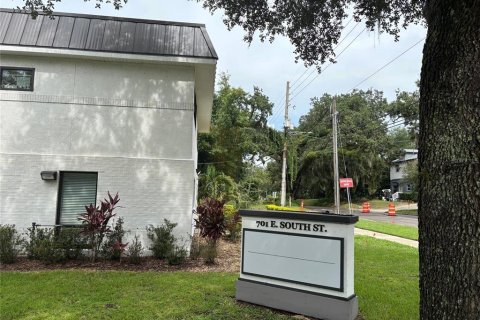 Immobilier commercial à vendre à Orlando, Floride: 921.4 m2 № 1854287 - photo 7