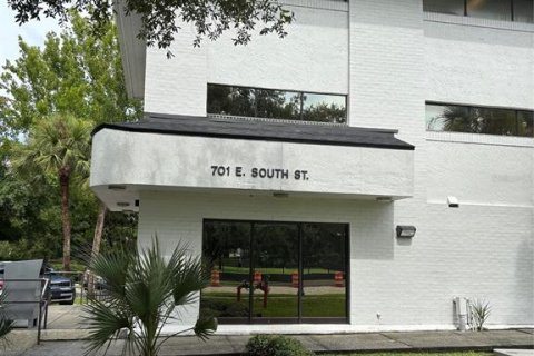 Immobilier commercial à vendre à Orlando, Floride: 921.4 m2 № 1854287 - photo 2