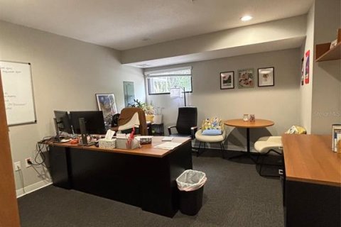 Immobilier commercial à vendre à Orlando, Floride: 921.4 m2 № 1854287 - photo 22