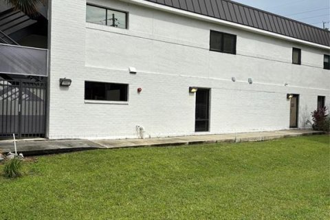 Immobilier commercial à vendre à Orlando, Floride: 921.4 m2 № 1854287 - photo 4