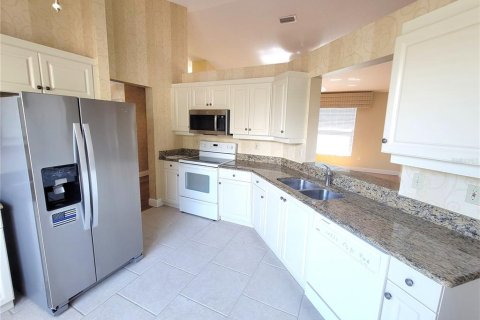 Condominio en alquiler en Bradenton, Florida, 2 dormitorios, 142.51 m2 № 2228236 - foto 8