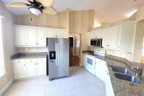 Condominio en alquiler en Bradenton, Florida, 2 dormitorios, 142.51 m2 № 2228236 - foto 7