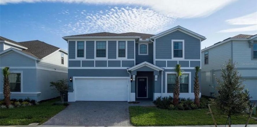 House in Kissimmee, Florida 9 bedrooms, 407.93 sq.m. № 1719161