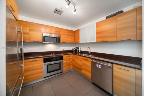 Купить кондоминиум в Майами, Флорида 1 спальня, 123.28м2, № 2090461 - фото 4