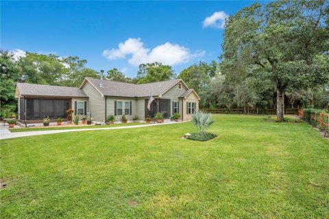 House in Osteen, Florida 3 bedrooms, 191.47 sq.m. № 1880963 - photo 2