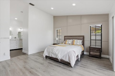 Villa ou maison à vendre à Miramar, Floride: 3 chambres, 157.28 m2 № 1985839 - photo 13