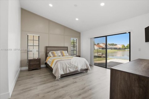 Villa ou maison à vendre à Miramar, Floride: 3 chambres, 157.28 m2 № 1985839 - photo 12