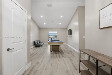 Villa ou maison à vendre à Miramar, Floride: 3 chambres, 157.28 m2 № 1985839 - photo 5