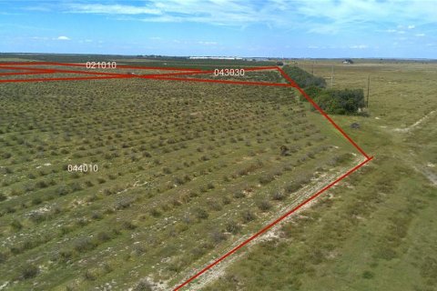 Land in Frostproof, Florida № 2291438 - photo 16