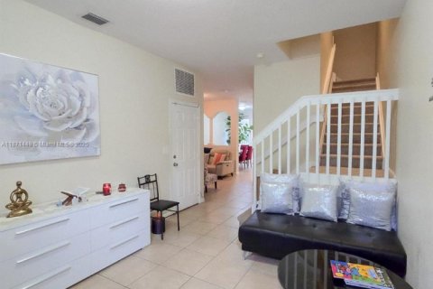 Adosado en venta en Homestead, Florida, 4 dormitorios, 147.9 m2 № 2012801 - foto 4